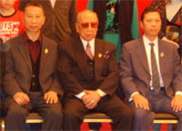 Lam Cho with sons Lam Chun Fai and Lam Chun Sing